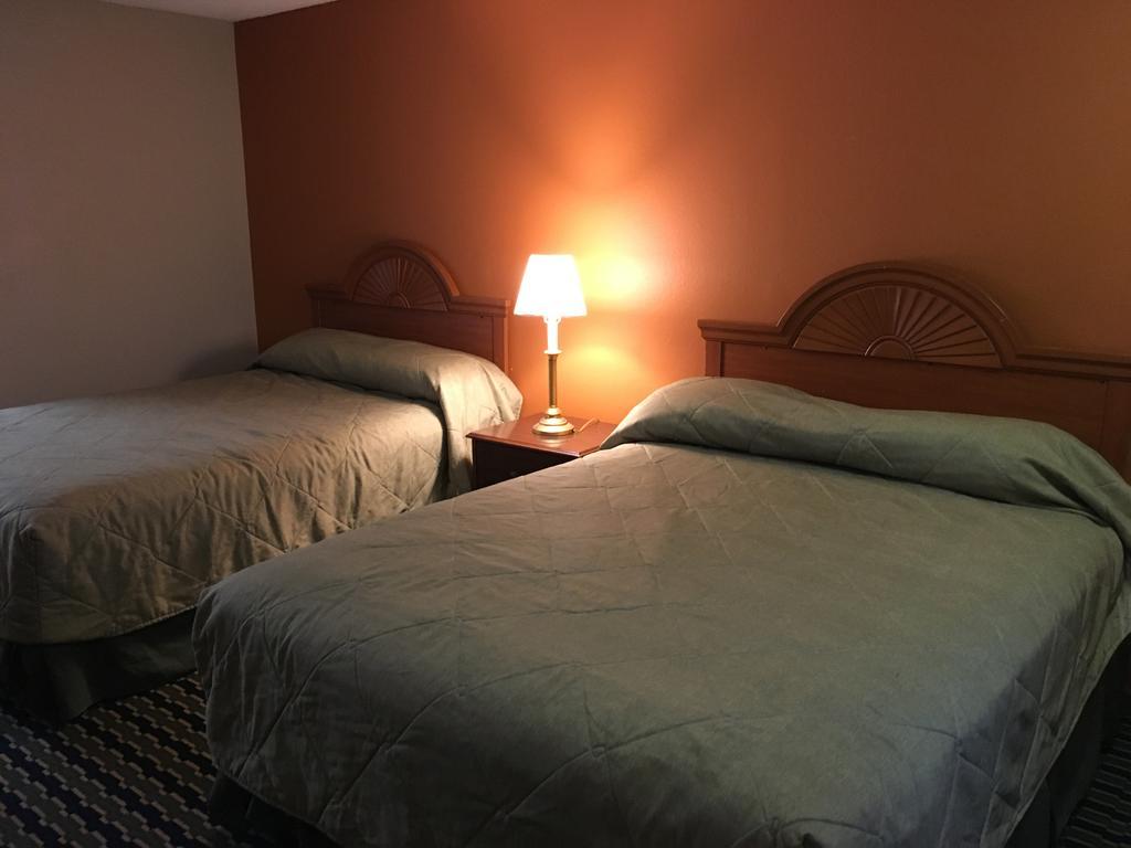 Knights Inn Меррилвилл Экстерьер фото